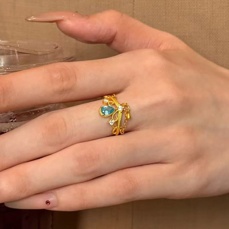 Temperament Crown Female Vintage Court Style Blue Zircon Ring