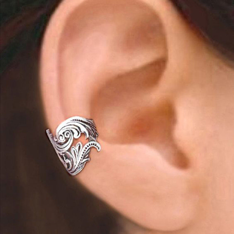 Women's Shi Cold Style Simple Retro Personalized Leaves Earless Ear Clip