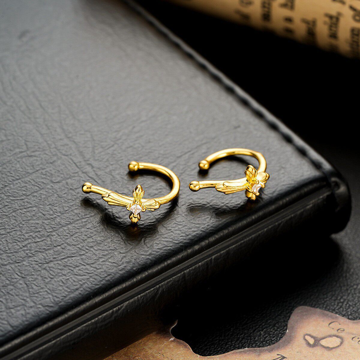 Men's Earless Light Luxury Fashion Female Niche Ear Clip