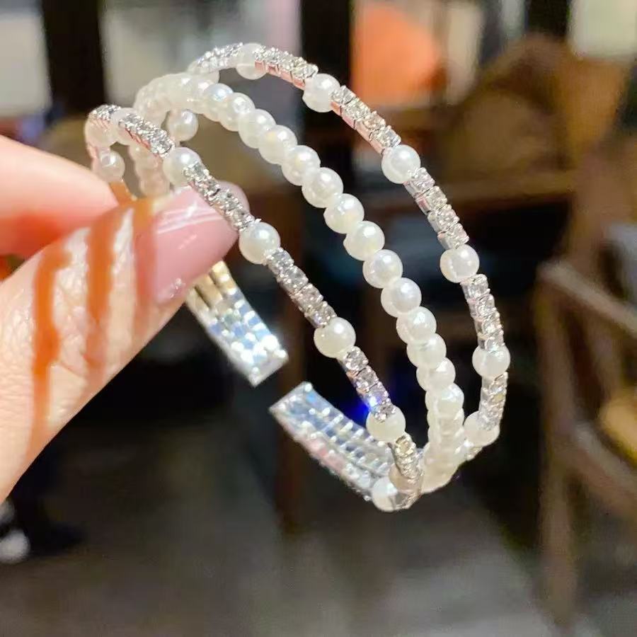 Simple Delicate Rhinestone Pearl Opening Female Bride Bracelet