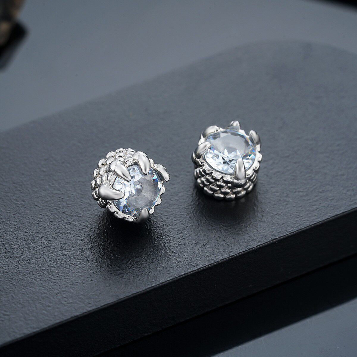 Men's Earless Light Luxury Fashion Female Niche Ear Clip