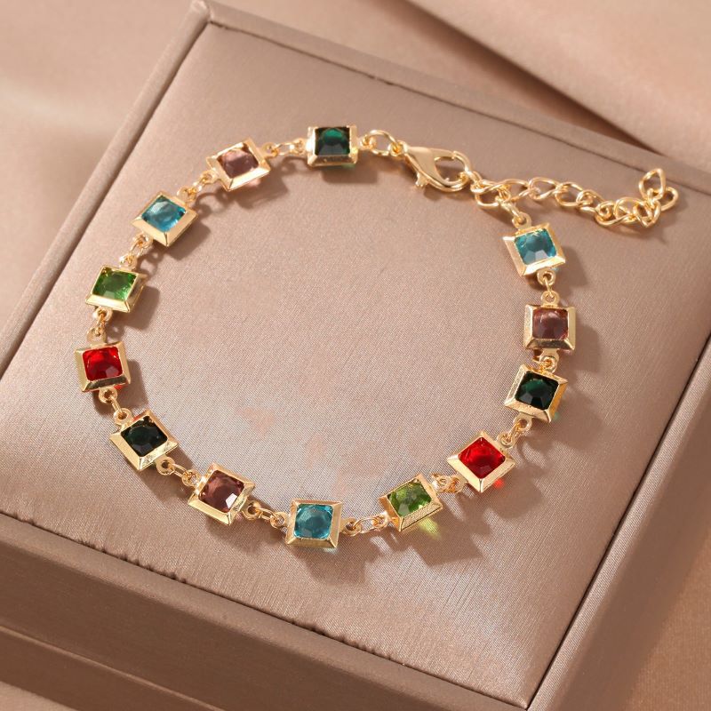 Loving Heart Multicolor Cutout Circle Diamond Bracelets