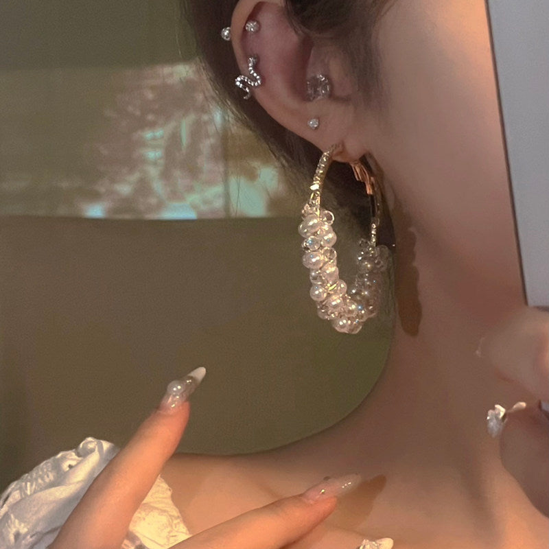 Minority Advanced Exaggerated Crystal Large Round Gentle Rings
