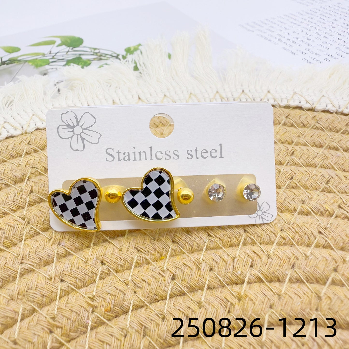Women's Love Heart High-grade Stainless Steel Diamond Wild Trendy Golden Ear Stud Earrings