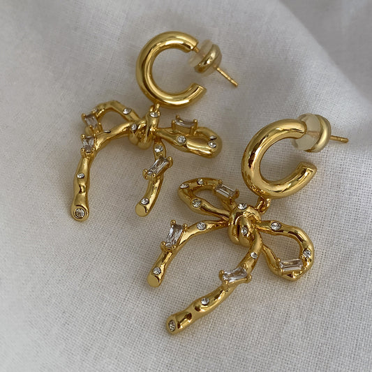 Fairy Bray Knot Three-dimensional Radian Bow Clavicle Chain Simple Tide Jewelry Set