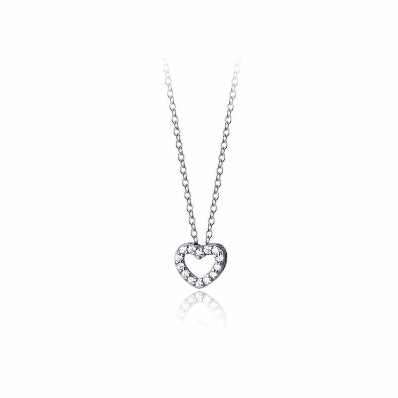 Women's Korean Fresh Hollowed Heart Shape Sweet Necklace