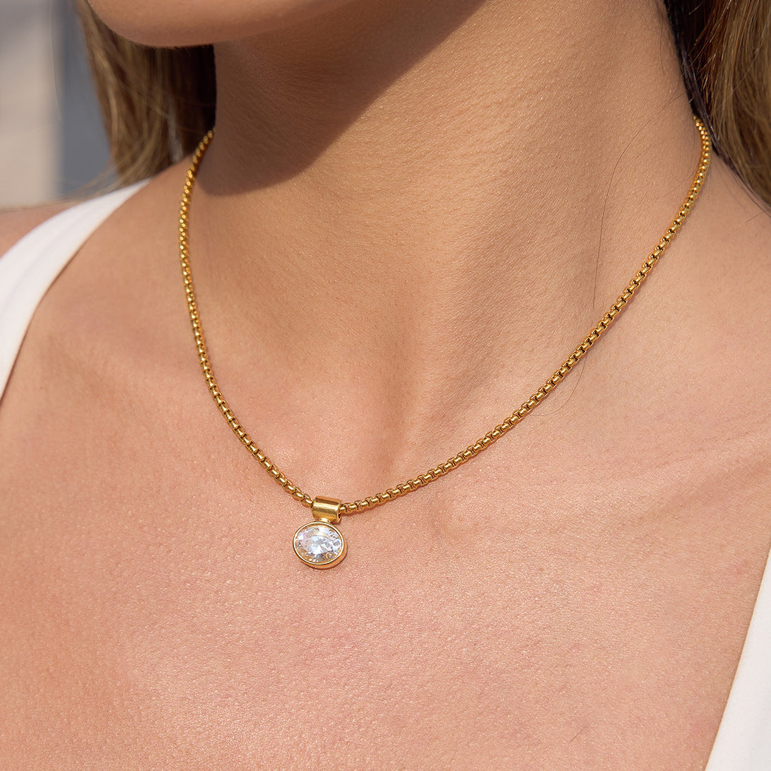 Women's Titanium Steel Zircon Light Luxury High-grade Clavicle Necklace