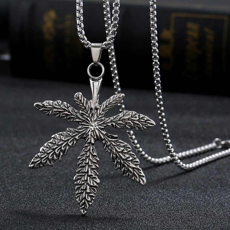 Men's Spot Drill Maple Leaf Versatile Fashionmonger Personalized Clothing Necklaces