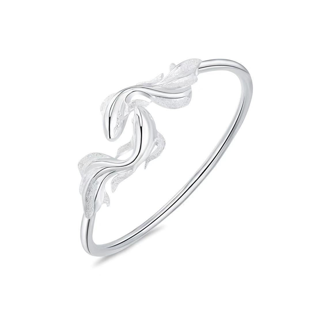 White Copper Sier Plated Opening Light Trendy Unique Pisces Koi Bracelet