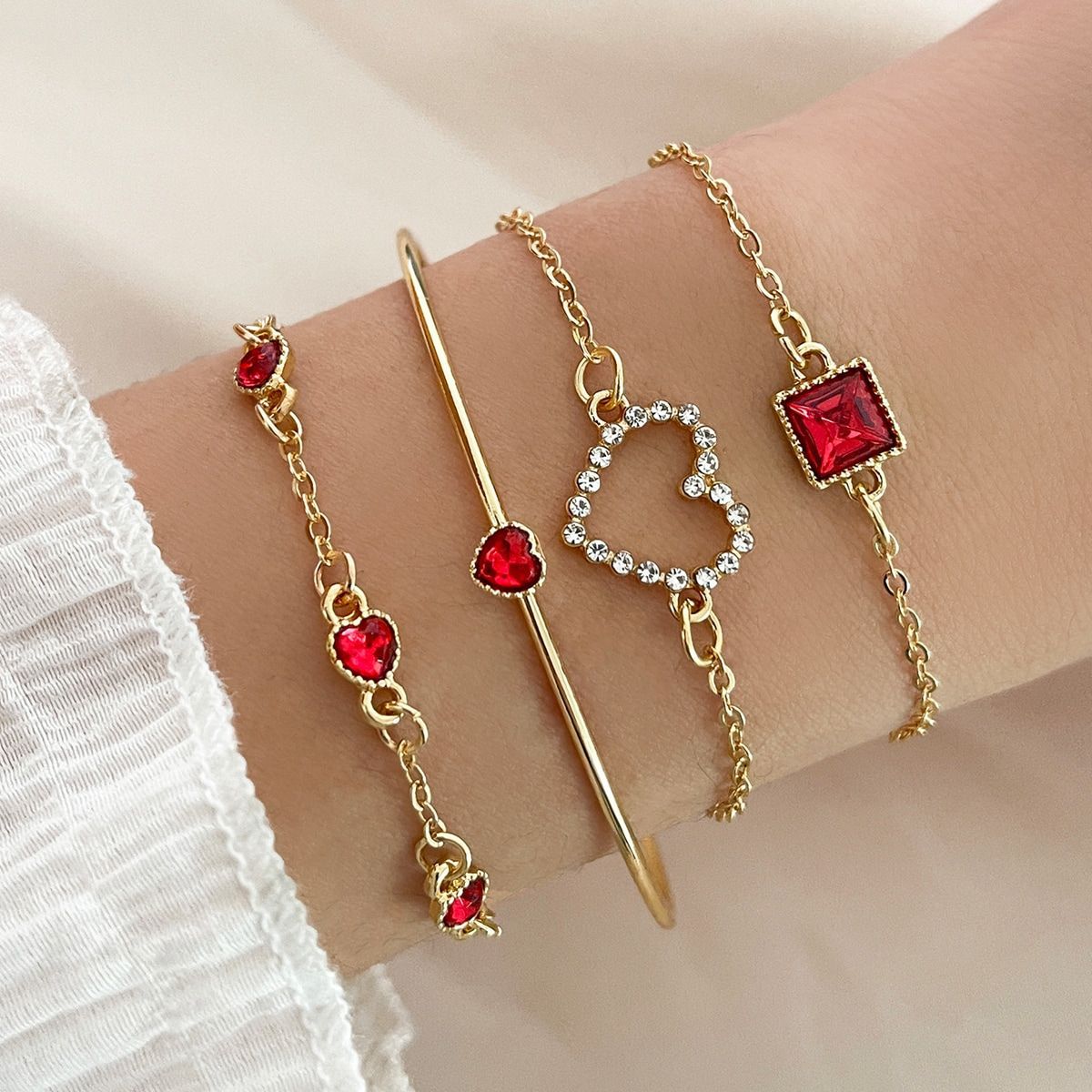 Slouchy Versatile Vintage Inlaid Square Heart Bracelet