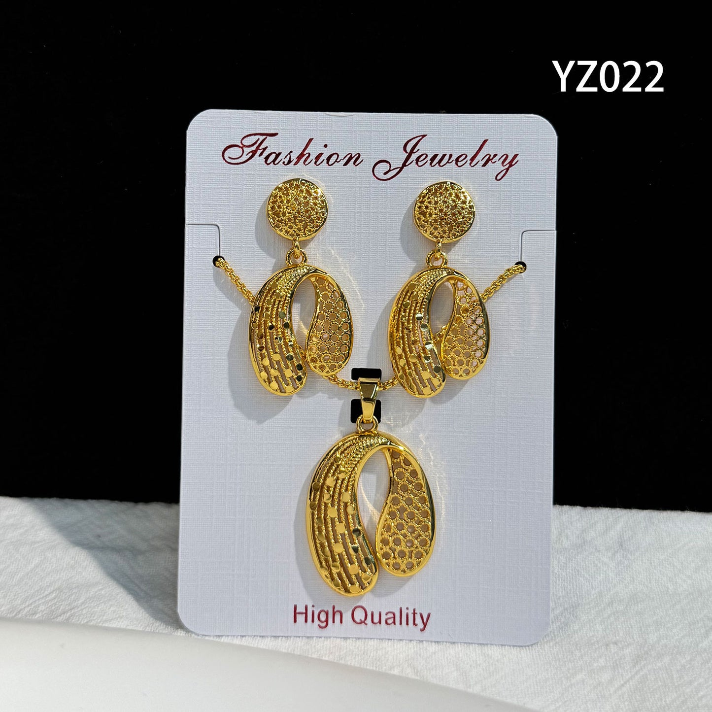 Love Heart Flowers Ear Medium Suit Pendants