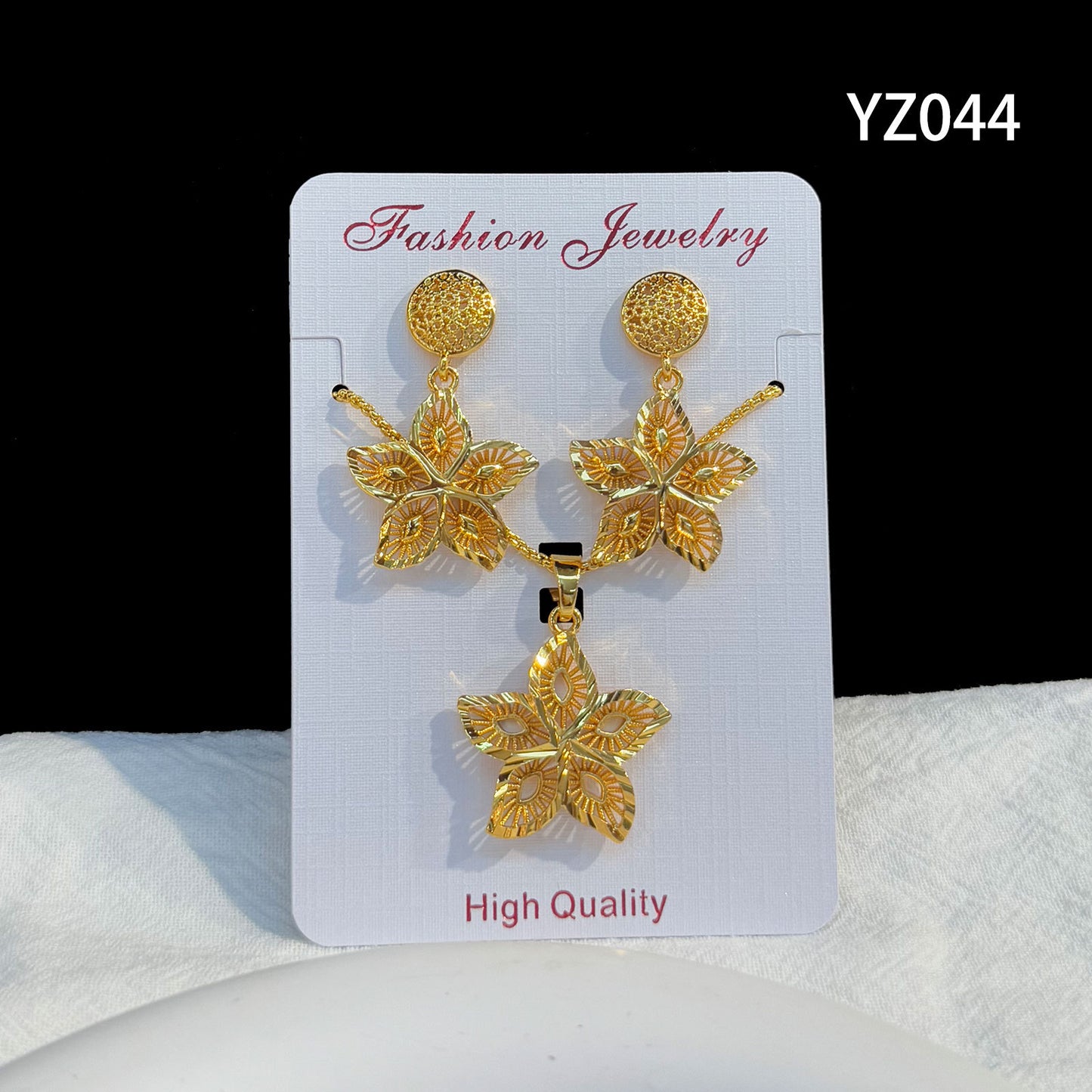Love Heart Flowers Ear Medium Suit Pendants