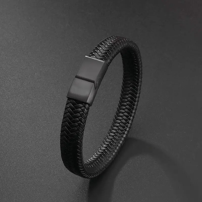Fashion Men's Leather Magnetic Buckle Vintage Bracelet