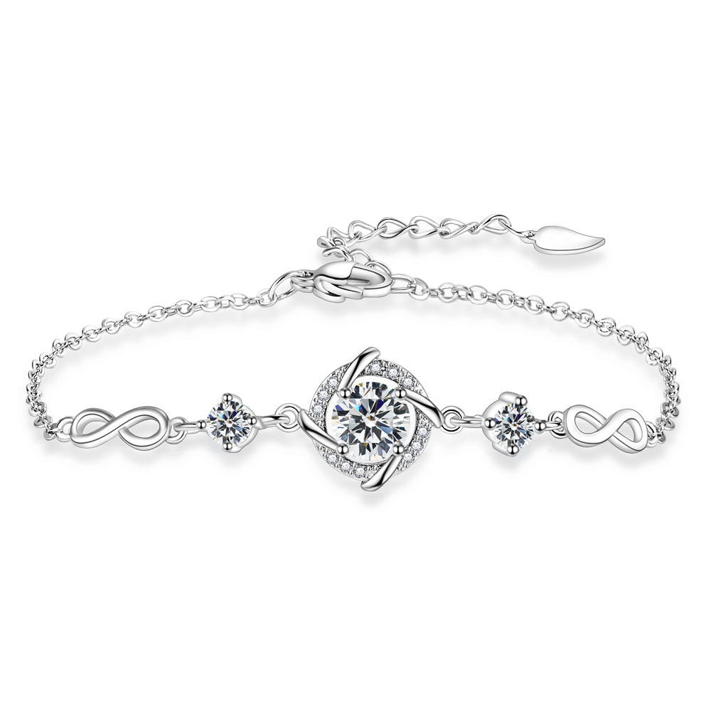 Women's Four-leaf Clover Ear Diamond Windmill Rotating Jewelry Set