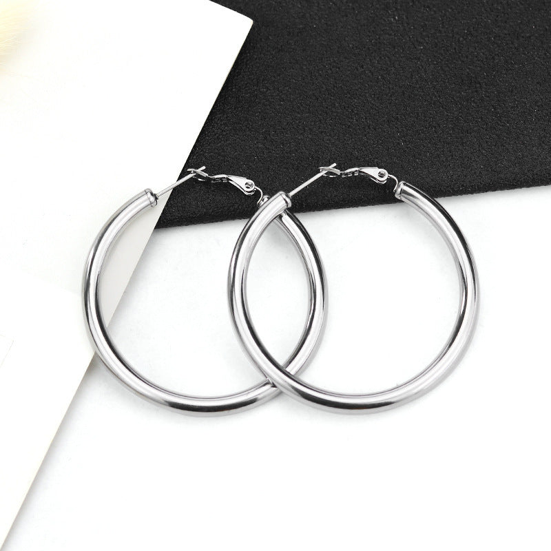 Simple Personality Thick Wire Diameter Hollow High Profile Earrings