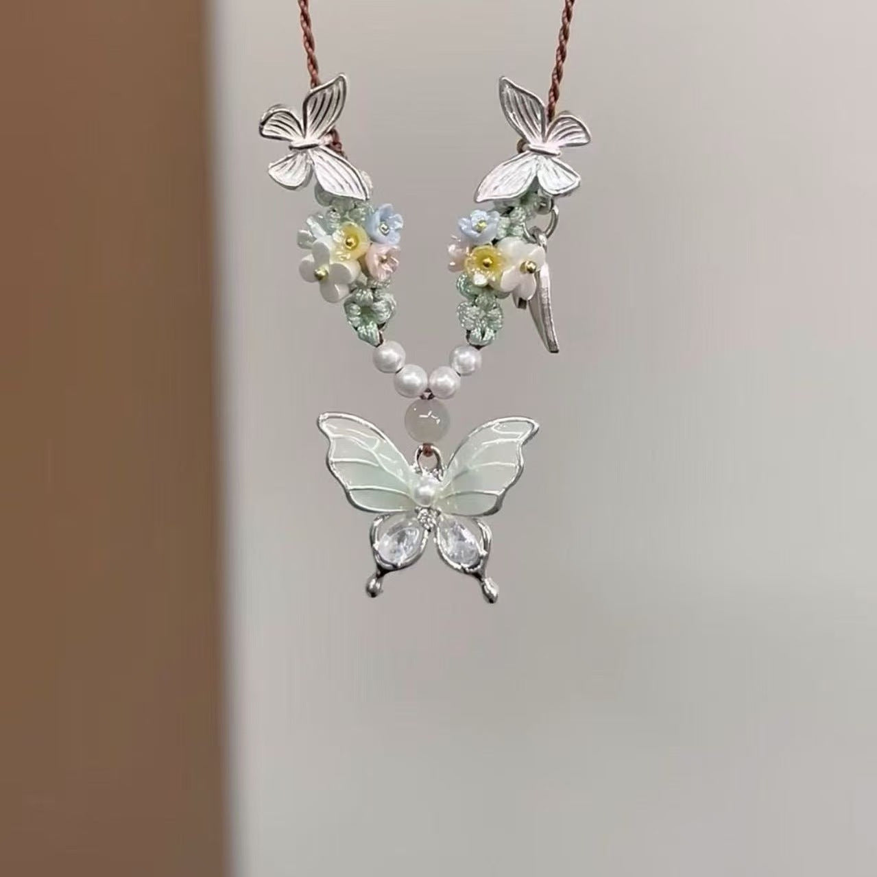 Sweet Exquisite Versatile Woven Flower Butterfly Clavicle Chain Premium Simple Necklaces