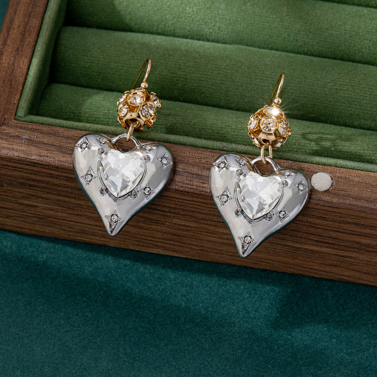 Niche Style Love Heart Cold Trendy Personality Exquisite Ear Clip