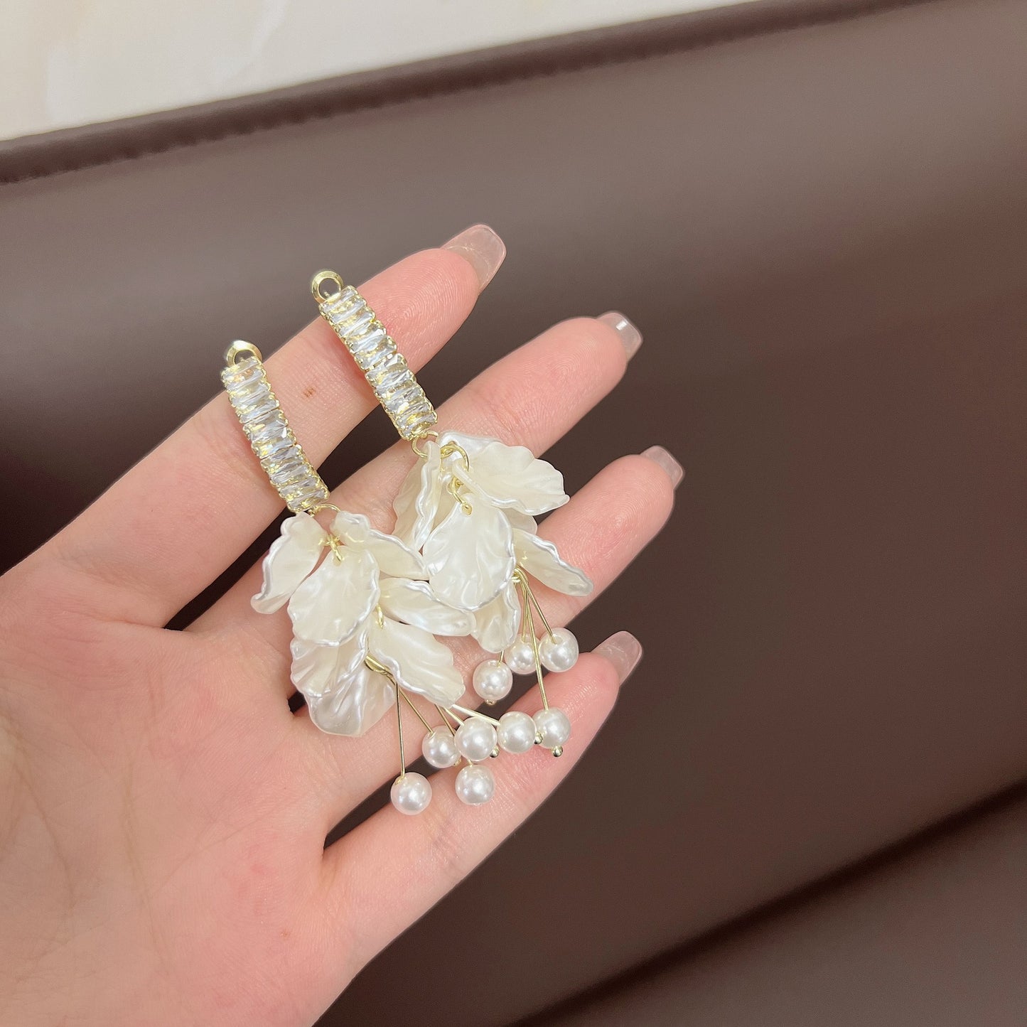 Women's Sweet Super Fairy Petals Pearl Tassel Fashion High Sense Earrings