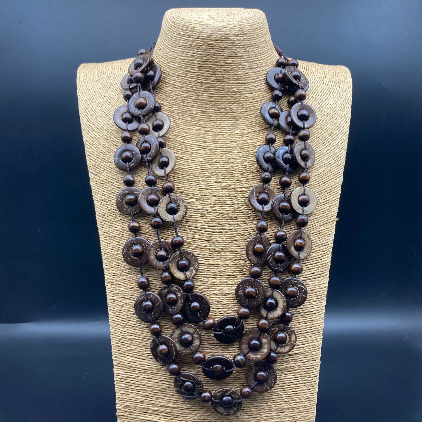 Glamouröse böhmische Pulloverketten-Halsketten aus Holzperlen