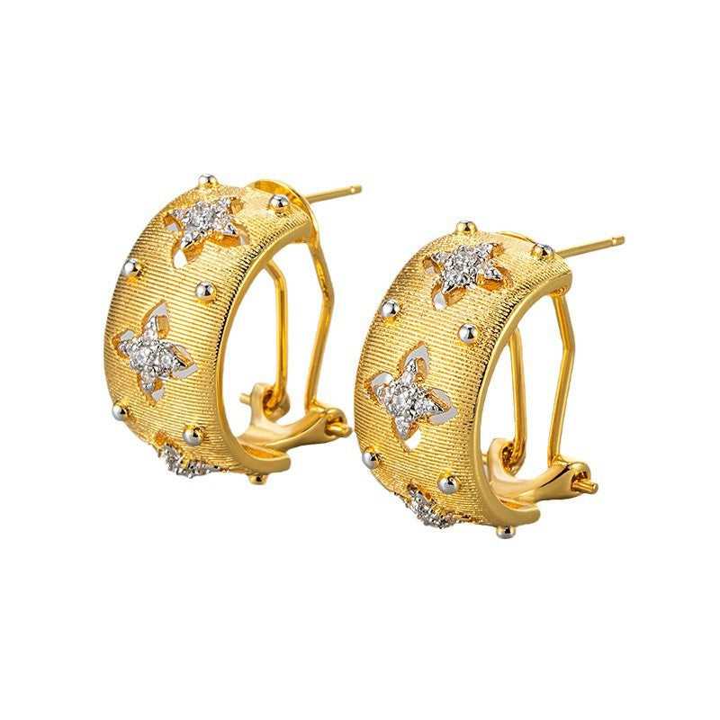 Exquisite Four-leaf Clover Sand Personality Trendy Unique Design High Stud Earrings
