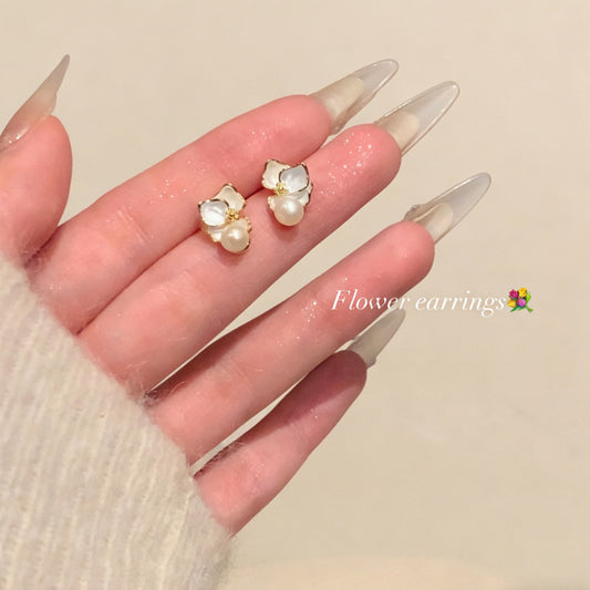 French Gold Flower Pearl Tassel Light Luxury High-grade Minority Design Earrings