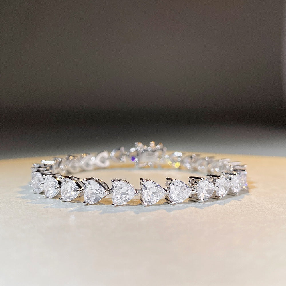 Bracelets en forme de cœur en platine plaqué argent pour femmes, plein de diamants