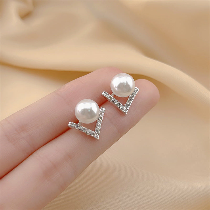 Elegant Bowknot Pearl Exquisite Design Personalized Earrings