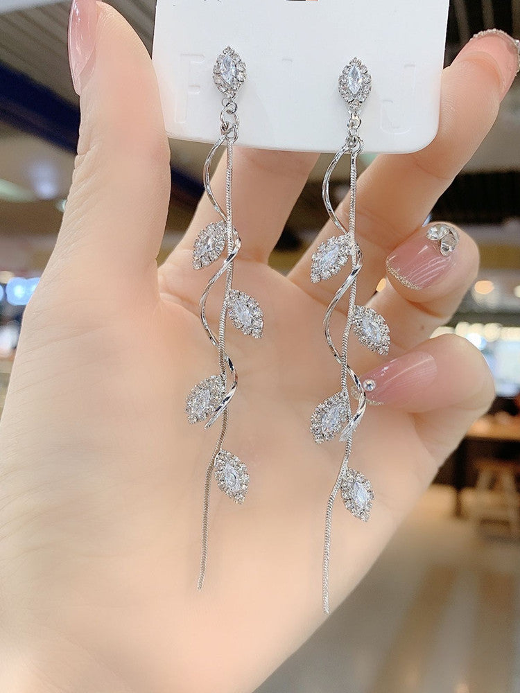 Leaf Long Temperament Wild Trendy Exaggerated Earrings