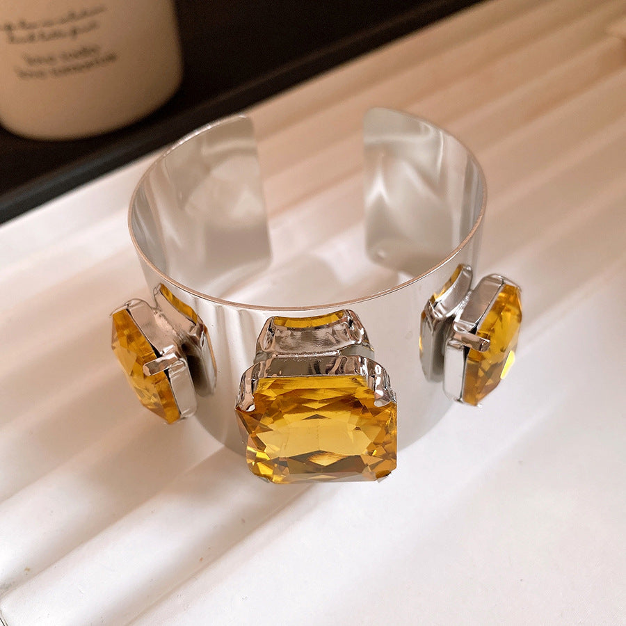 Women's Square Open-ended Retro Exquisite Fashionable Simple Elegant Light Luxury High-grade Bracelets