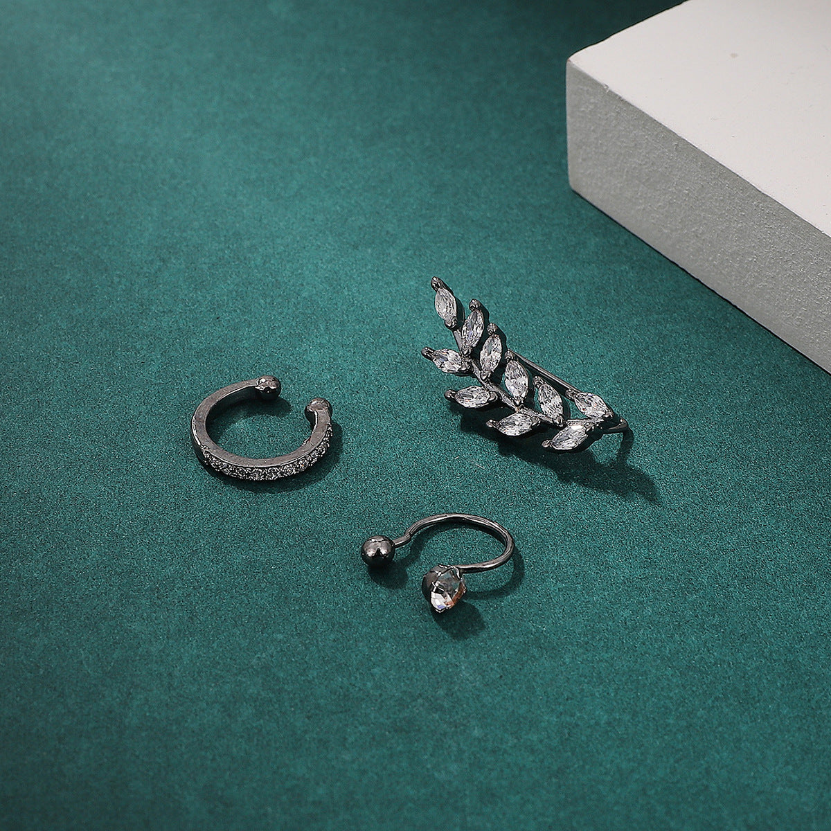 Clip Fashion Personality Copper Inlaid Zircon Rings