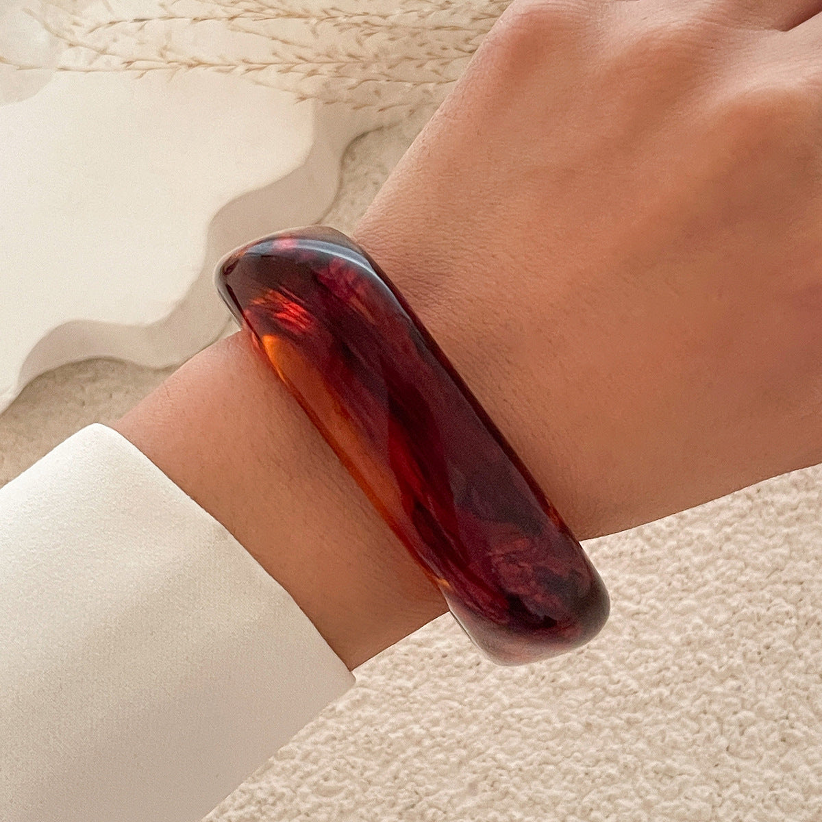 Irregular Translucent Female Personality Acrylic Color Bracelet