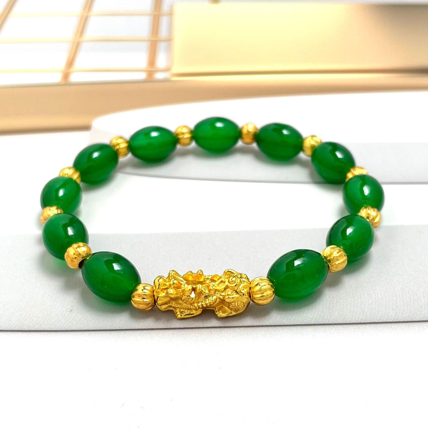 Women's Imitation Jade Agate Oval Alluvial Money Drawing Pi National Bracelet