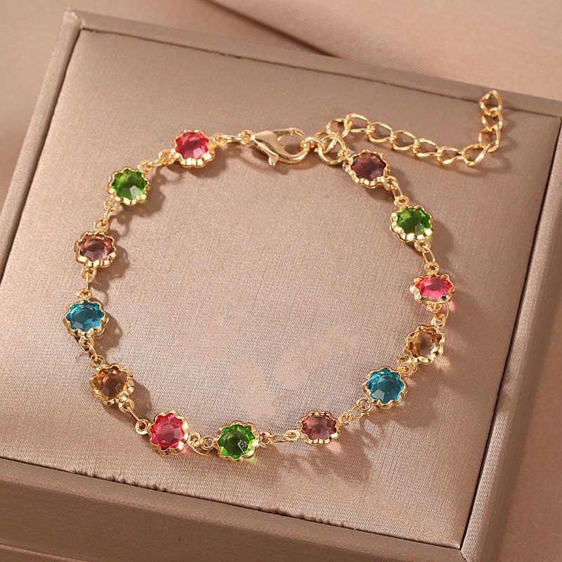 Loving Heart Multicolor Cutout Circle Diamond Bracelets