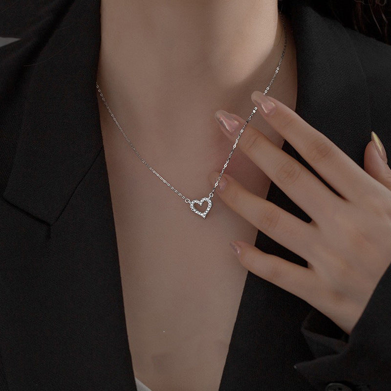 Women's Zircon Titanium Steel Heart For High-grade Clavicle Chain Fashion Necklace