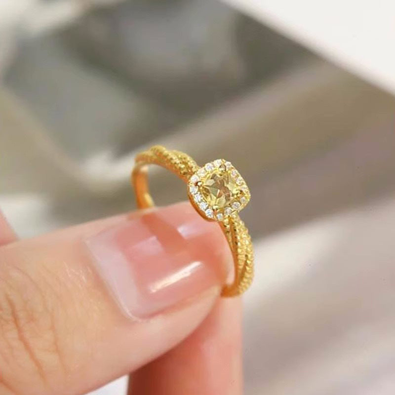 Sugar Cube Yellow Diamond Female Light Luxury Minority Design Advanced Rings