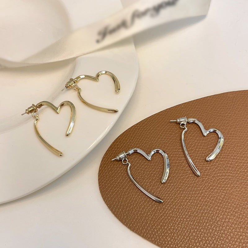 Sweet Cool Metal Simple Love Heart One Earrings