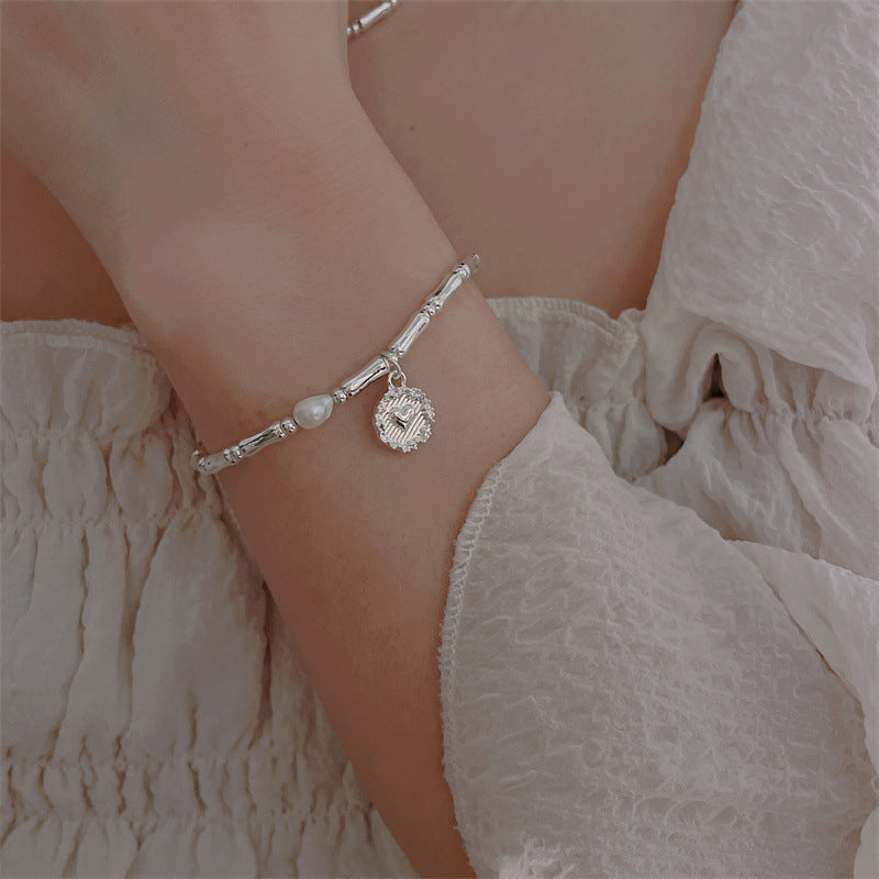 Morceaux de bracelets abordables pour femmes en perles d'argent