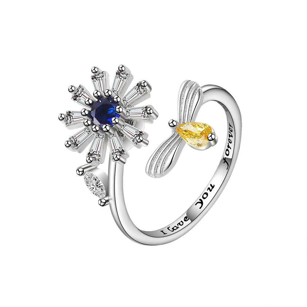 Creative Little Daisy Rotating Bee Stylish Rings