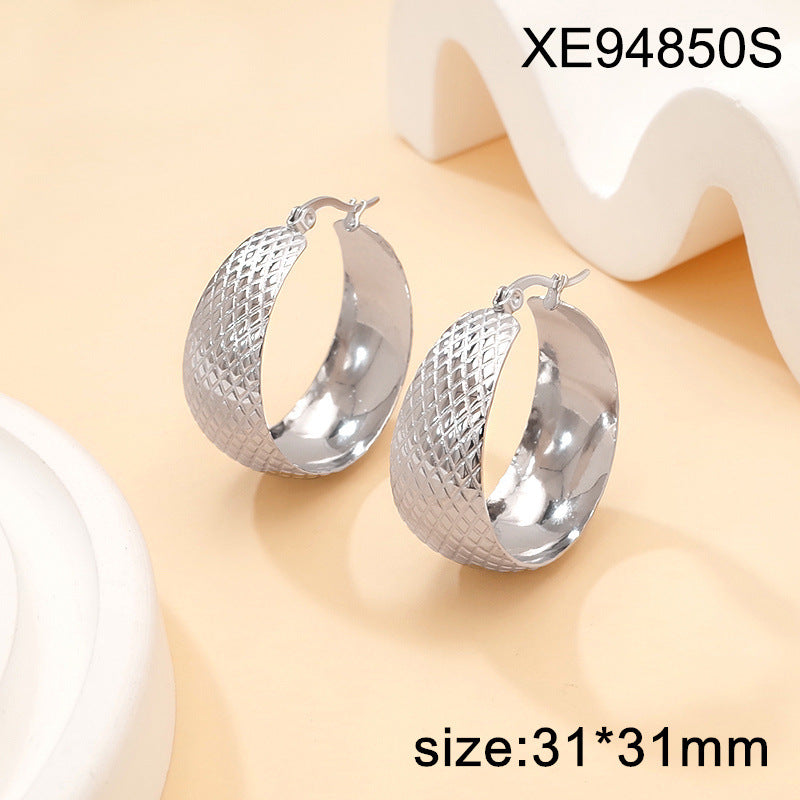 Women's Steel Gold-plated High-grade Exaggerated Geometry Ear Light Earrings