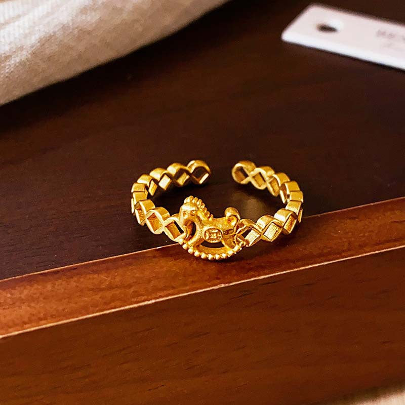 Chinese Style Immediately Rich Female Golden Hollow Coin Pony Light Ring
