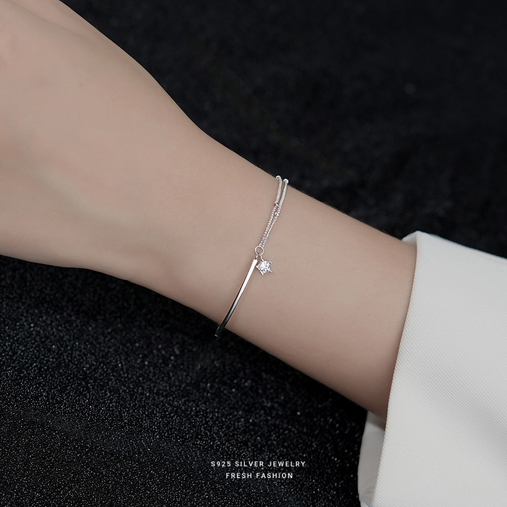 Bracelets minoritaires de luxe légers pour femmes en argent sterling