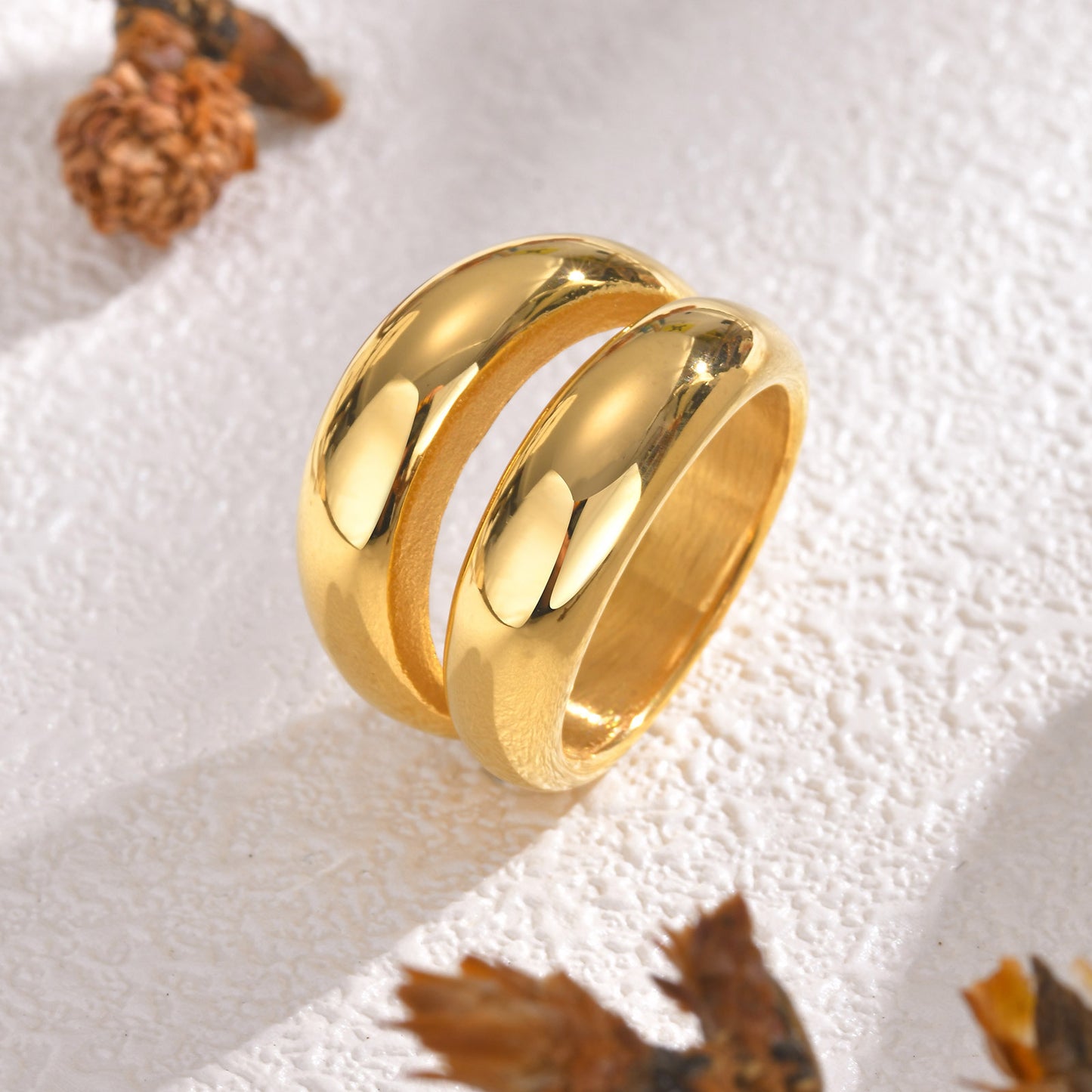 Women's Fashion Stainless Steel Glossy Geometric Gold Ring
