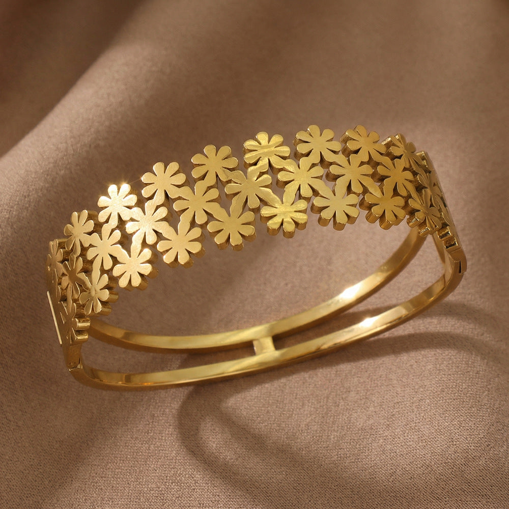 Steel Female Niche Design Light Luxury Stainless High Sense Elegant Bracelet