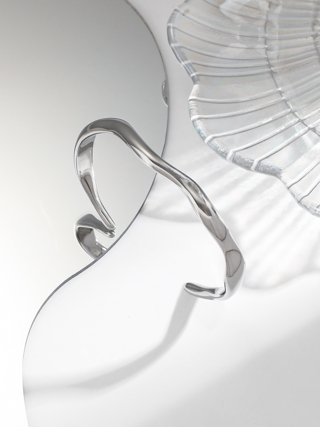 Niche Temperament Water Drop Armband Stainless Steel Opening Bracelet