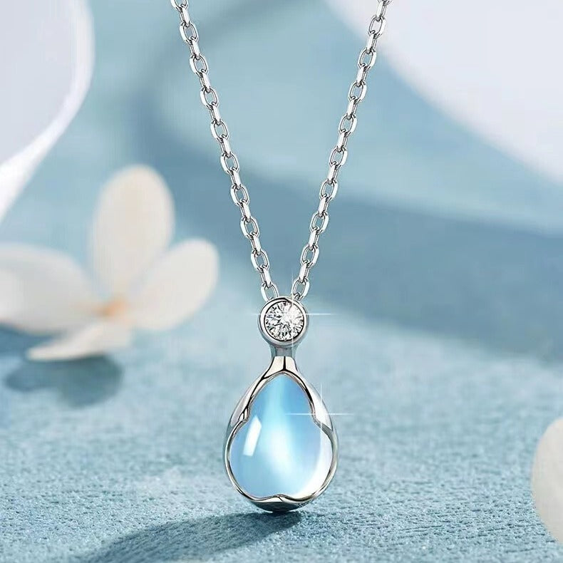 Tears High Sense Moonstone Water Drop Necklace