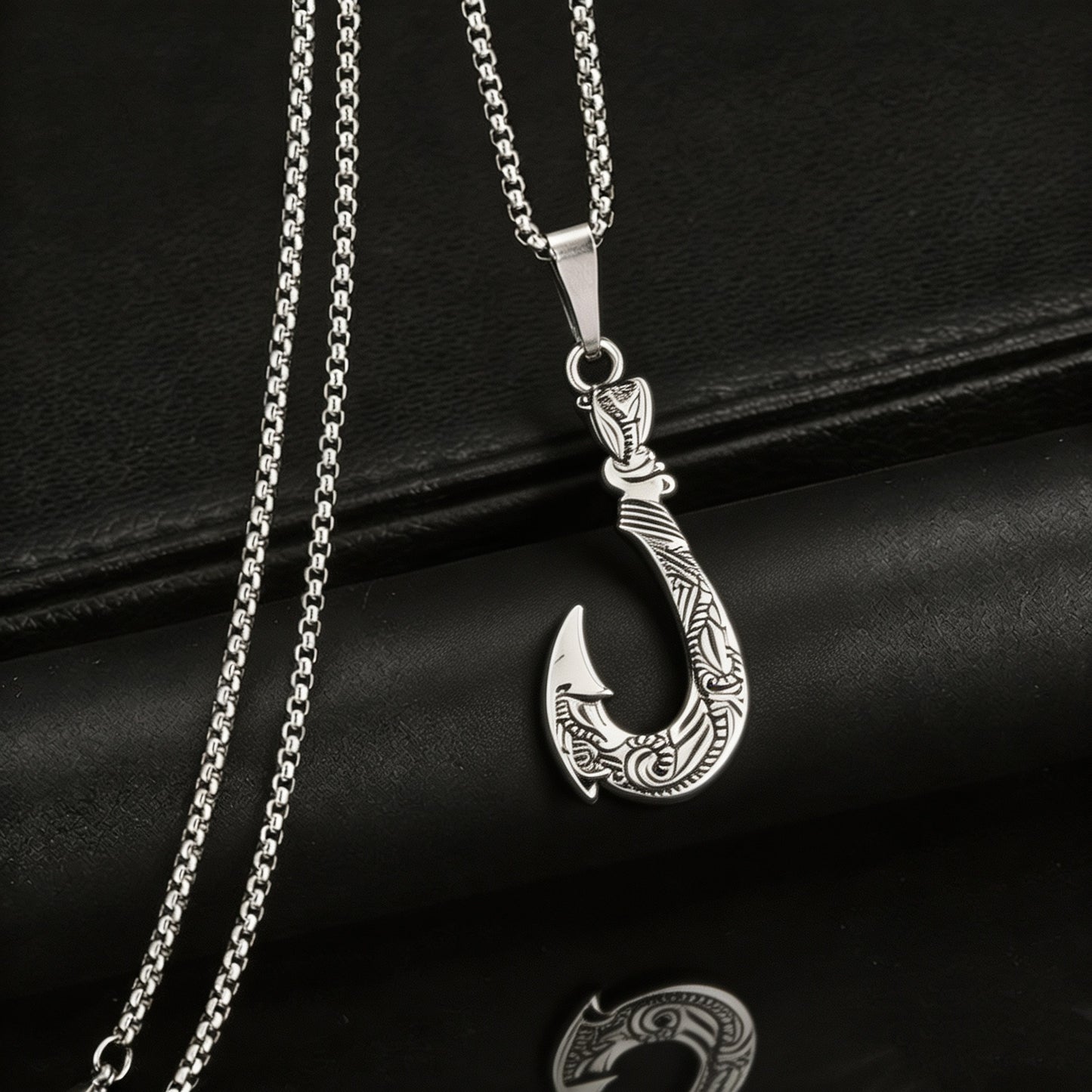 Men's Personality Vintage Alloy Fishhook Square Pearl Necklace