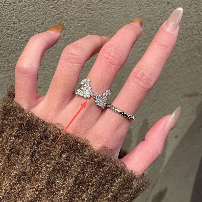 Stacked Female Light Luxury Minority High-grade Palace Style Ring