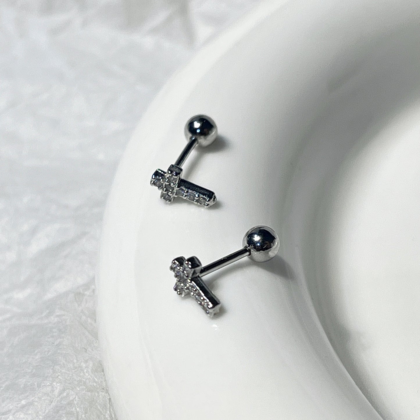 Fairy Niche Micro Inlaid Zircon Mini Cross Cochlear Bone Nail Rings