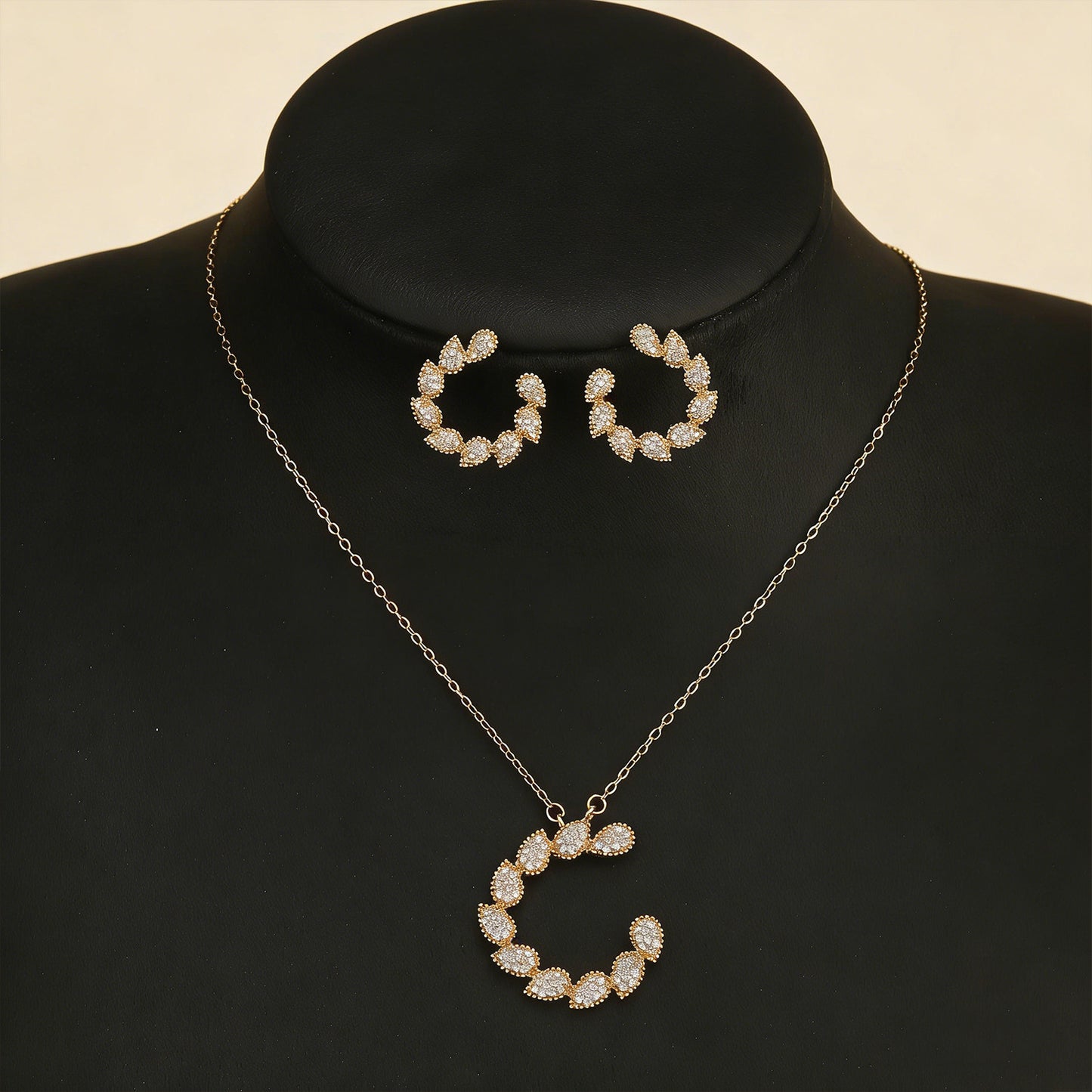 Copper Plated Gold Combination Fashion Versatile Jewelry Set