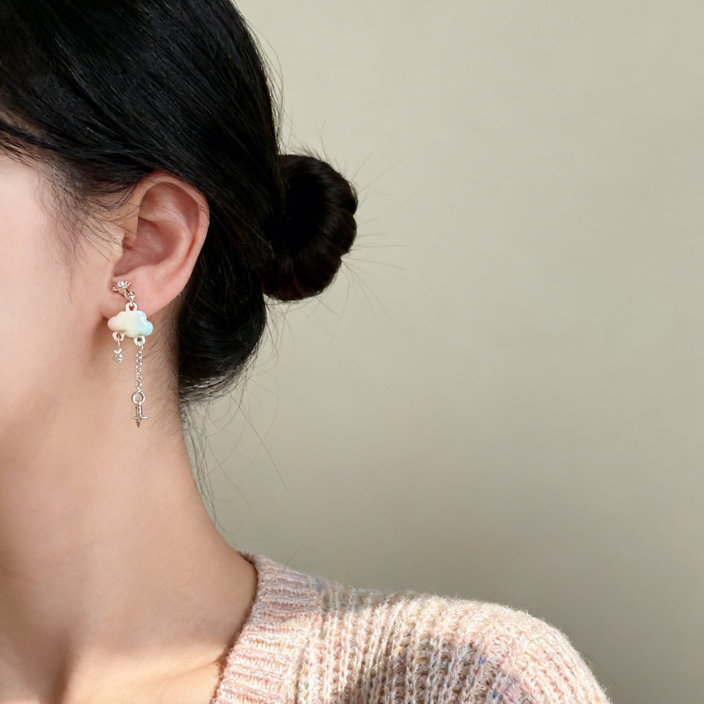 Fantasy Gradient Colored Clouds Cute Rhinestone Star Chain Gentle Ear Clip